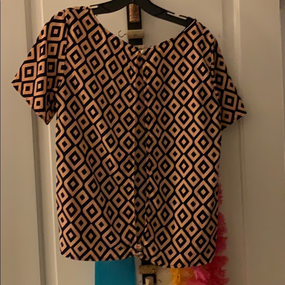 Patterned shirt - Picture 2 of 2